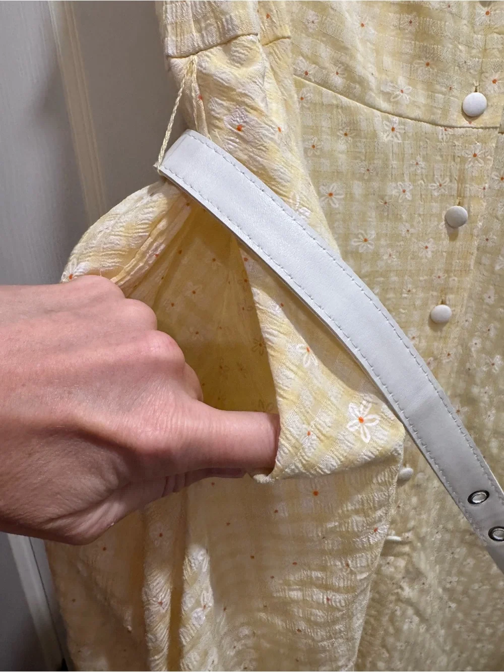 Unique Vintage Butter Yellow Embroidered Daisy Midi Dress 2X Retro 1950s Gingham
